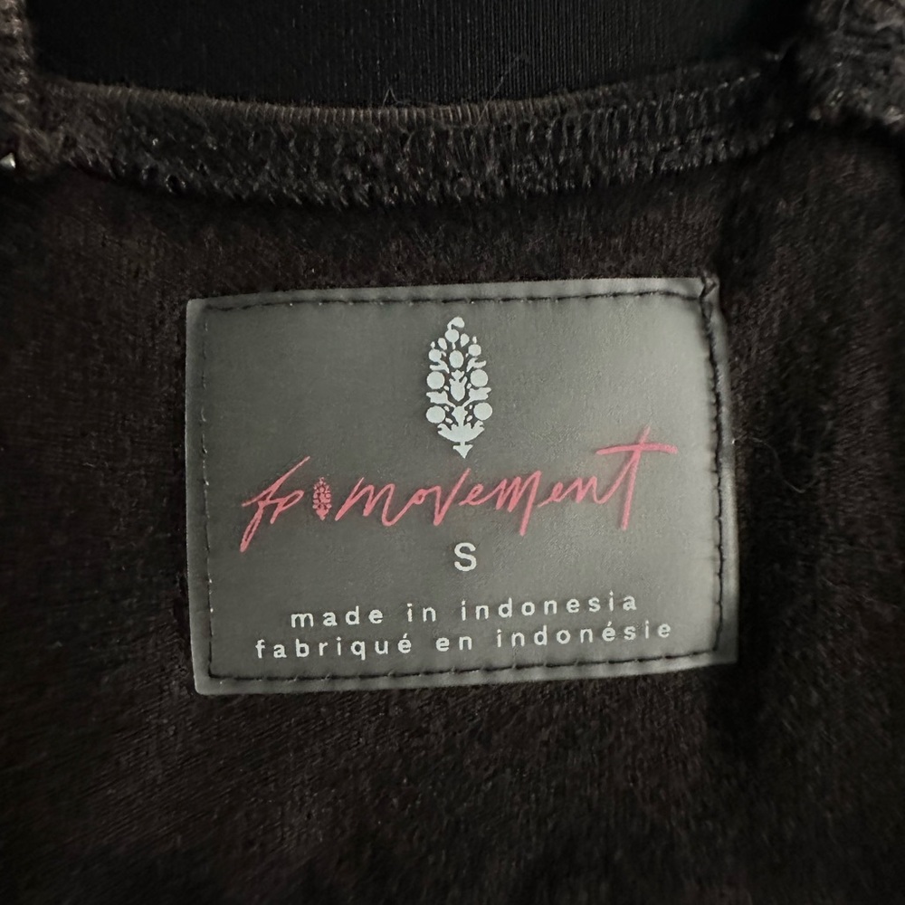 Free People Hot Shot Onesie FP Movement Ski Graphic Black S Printed Jumpsuit - Picture 5 of 8